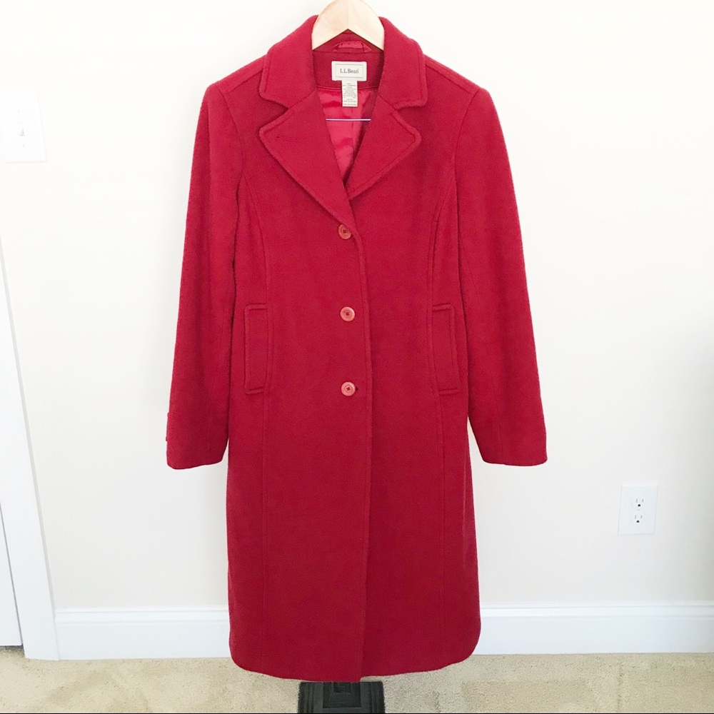 L.L. Bean Long Lambswool Red Coat Thinsulate 4 R